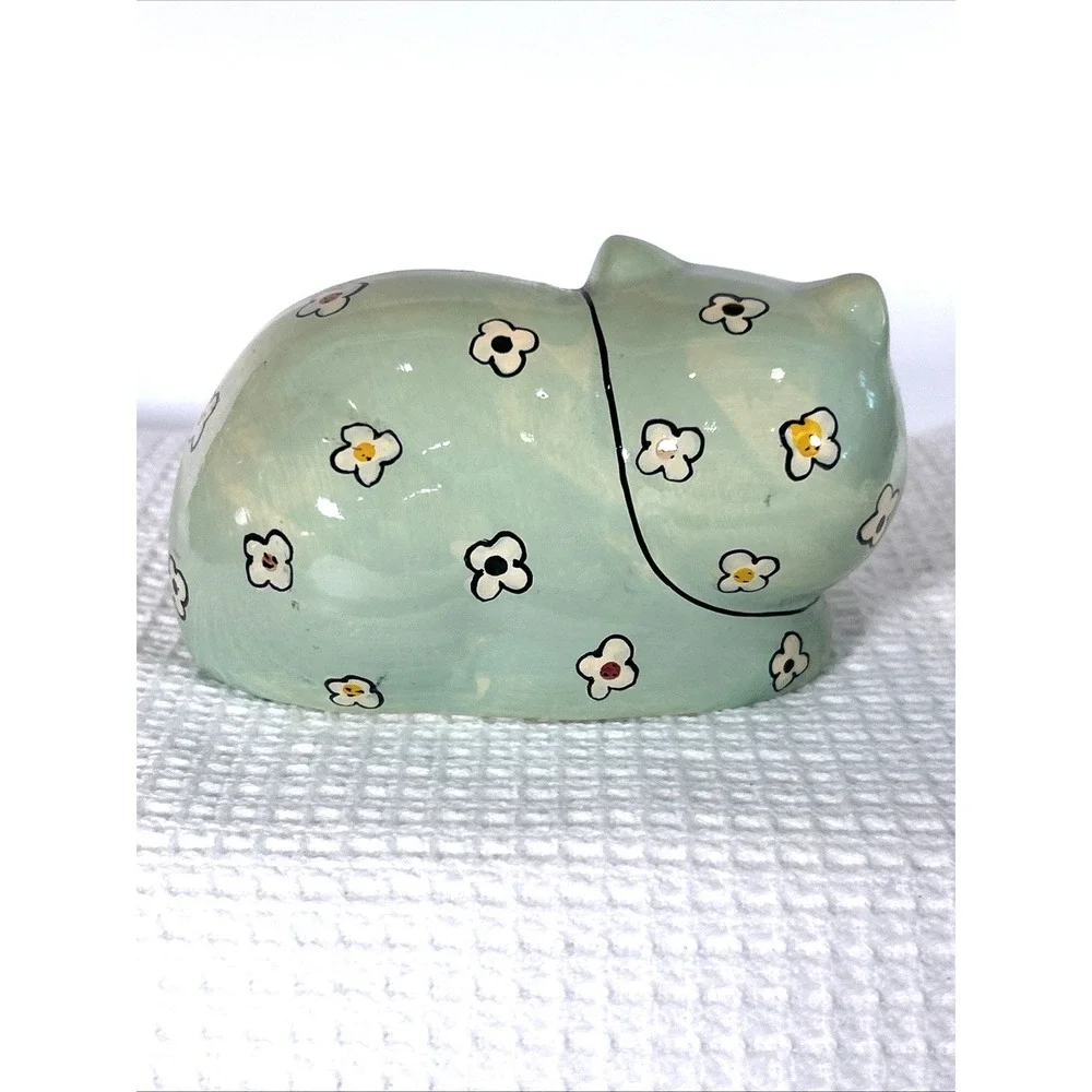 Susan Marie McChesney 1983 Olive Green Cat Kitten Enesco Whimsy